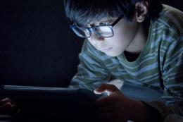 Tablet esplode tra le mani di un bimbo