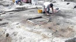 Scavano in ospedale, trovano una città romana