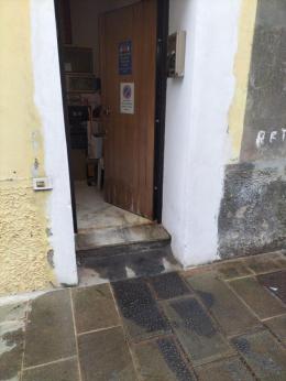 Benzina sulla sede di Anpi "atto intimidatorio"