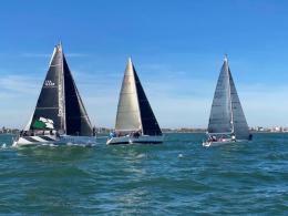 Troppa onda, salta la regata