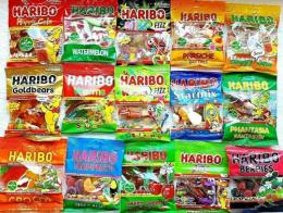 Trova e restituisce 4 milioni: ricompensato a caramelle