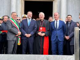 Salvini tra Mose e Basilica di San Marco