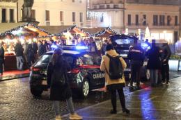 Rissa, calci e pugni tra le casette di Natale. La Lega: "Ora basta"