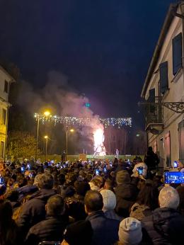I falò della vecia da tutto esaurito