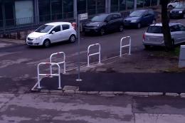 Abbattuto per l'ennesima volta il palo al Cepol
