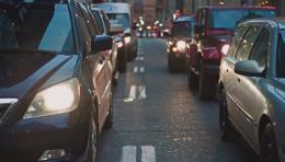 Domenica auto solo in periferia