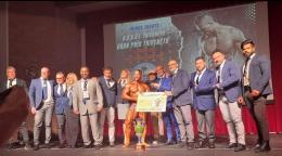 Muscoli in mostra con i campioni del body building