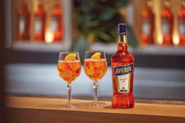 Truffa dello spritz taroccato, barista nei guai