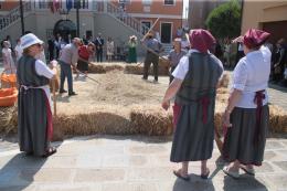 Una comunità intera celebra le antiche tradizioni