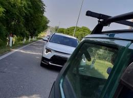 Valli ingabbiata dalle code in Romea