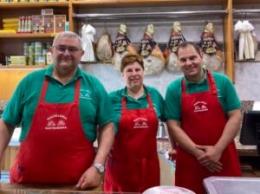 La macelleria “Da Re” in aiuto degli alluvionati