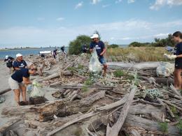 Operazione "Salviamo il mare" con Plastic Free