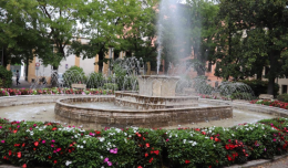 Nuovo look per la fontana di piazza Merlin
