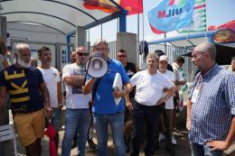 Asfo, contatto azienda-sindacati: da domani si torna al lavoro