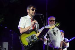 Greg a ritmo di rock and roll, fa ballare Ceneselli