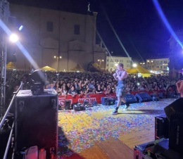 Wax fa ballare la movida cavarzerana
