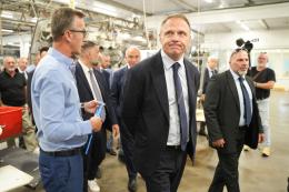 Il ministro in Polesine: "Contro il granchio blu indennizzi"
