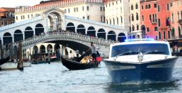 Incubo a Venezia: 17enne violentata nella notte di Halloween