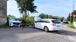 Auto distrutte nel frontale