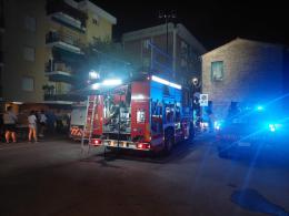 Un'esplosione sventra una palazzina in pieno centro