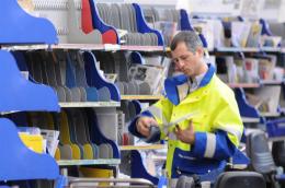 Poste Italiane, 7 persone assunte a tempo indeterminato
