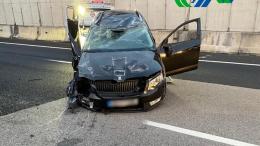 Incidente in autostrada, muore schiacciato da un tir