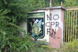 Nell'ex base di Zelo spunta la scritta "No Cpr"