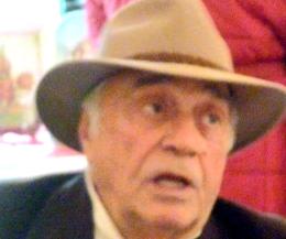 Muore travolto mentre cammina, addio allo scultore Ghinatti