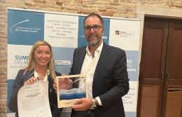 Darsena Le Saline, sostenibilità premiata al Summit del Mare