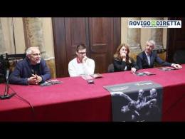 Il lutto e la speranza nello spettacolo Stabat Mater