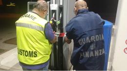 Gasolio scadente, distributore sotto sequestro
