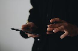 Pazzesco, ti rubano l'auto col tablet