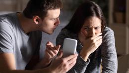 Corna, veleni e corvi: scandalo al coro parrocchiale