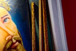 Tentano di rubare il Cristo dal capitello