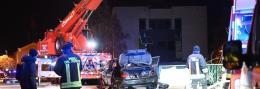 Tragedia, auto vola nel canale, tre giovani morti