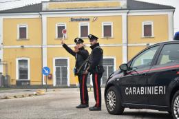 Spaccio e armi a Badia, arrestati due giovani