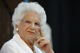 Un reading teatrale dedicato a Liliana Segre