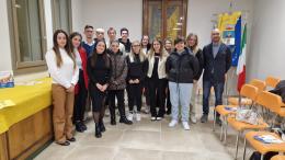 Il comune celebra i traguardi dei propri giovani
