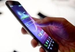 "Genitori: attenti a condivider le foto dei vostri bimbi"