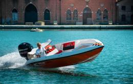 Arriva il "barcavelox" in laguna contro la velocità eccessiva