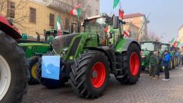 "Svegliatevi o farete la fame come noi!"