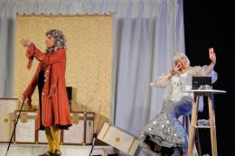 "A teatro con una stella" - L'antikuario