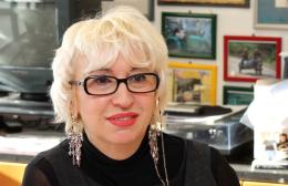 Il coraggio e sacrificio nel nuovo libro di Antonella Bertoli 