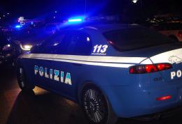 Blitz della Polizia all'alba : 29 indagati, 7 misure cautelari per episodi di violenza e minacce
