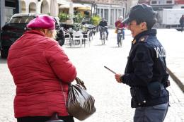 Tra la gente, per un domani migliore