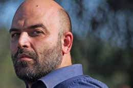 Roberto Saviano in Appartenere - Vita intima del potere criminale