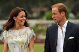 Kate Middleton riappare in pubblico al fianco del Principe William