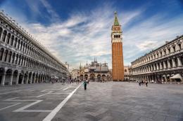 Allarme bomba in piazza San Marco