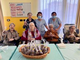 Tanti pulcini di cioccolato per il Centro Servizi Anziani