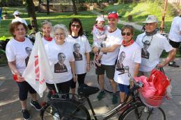 In bici lungo la strada  della libertà